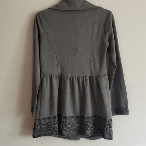 ๐ Light Jacket - Picture 5 of 6